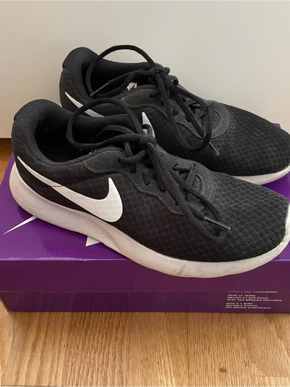 Nike used w6